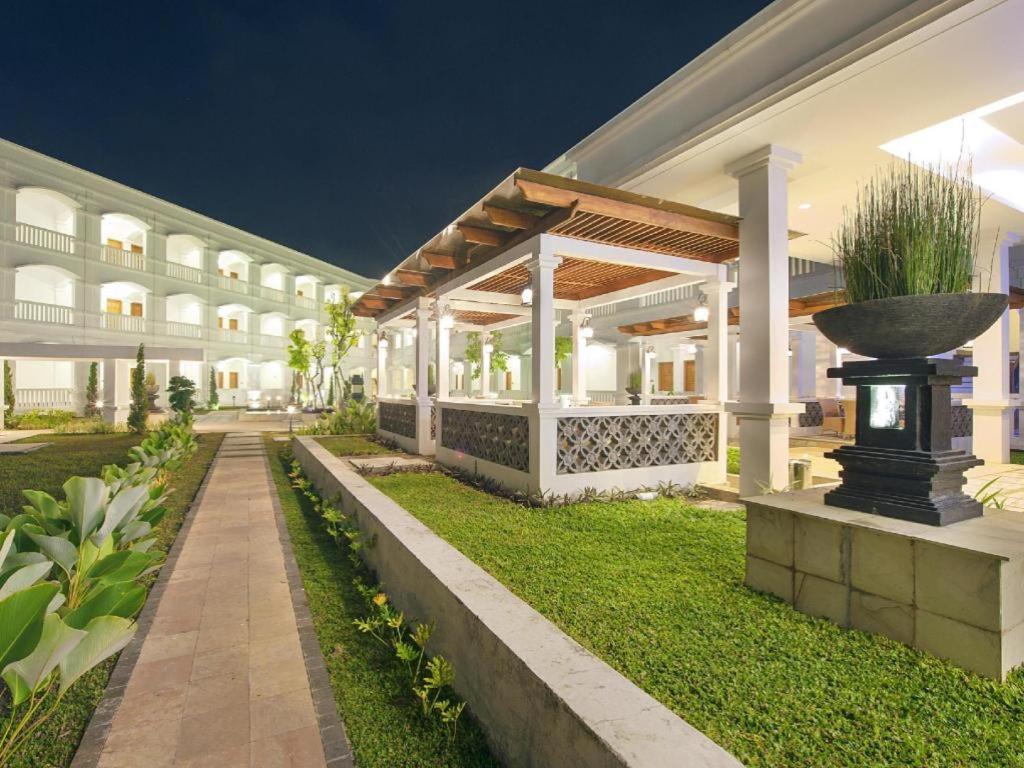 Ammi Cepu Hotel Ngoại thất bức ảnh