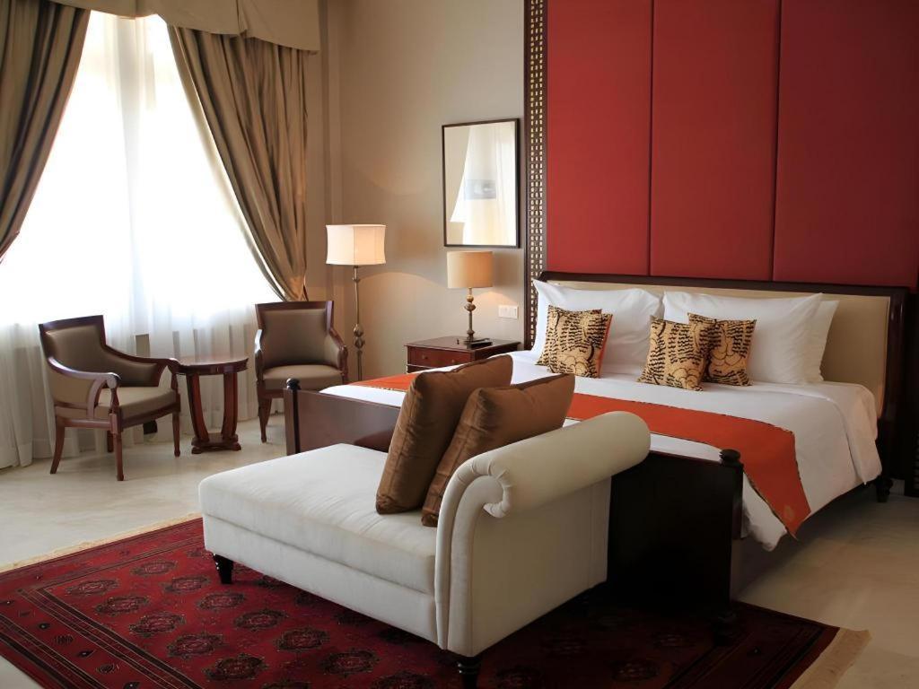 Ammi Cepu Hotel Ngoại thất bức ảnh